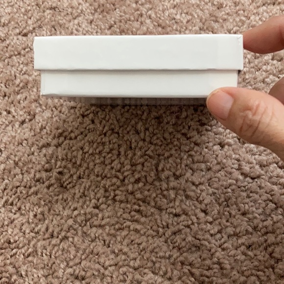 NWOT UsaBride Pearl and Pave Coil Bracelet - Ivory - Picture 7 of 8